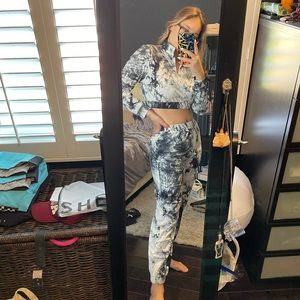 Long sleeve jogger tie dye set